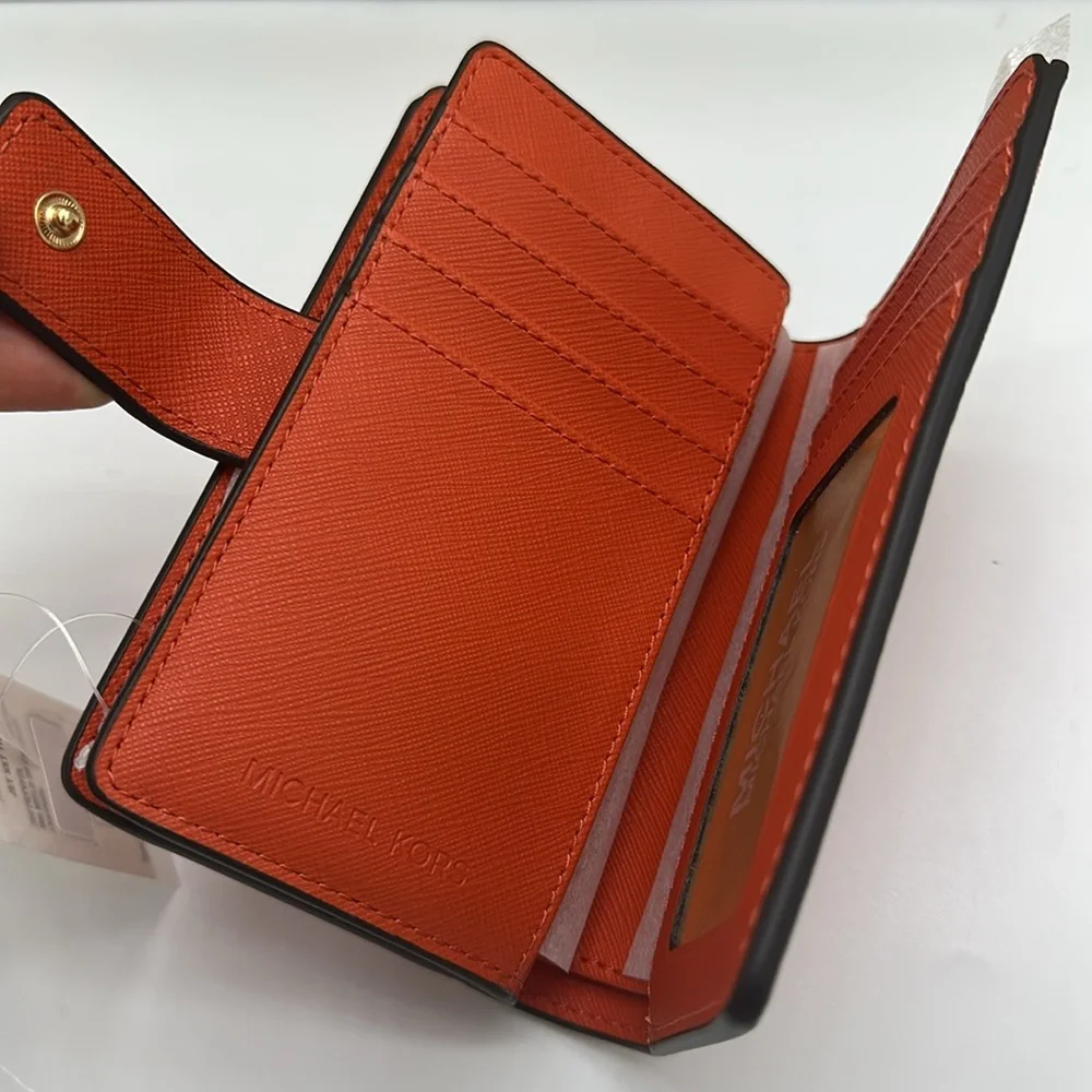 Michael Medium Crossgrain Leather Bifold Wallet Red Clay  NWT